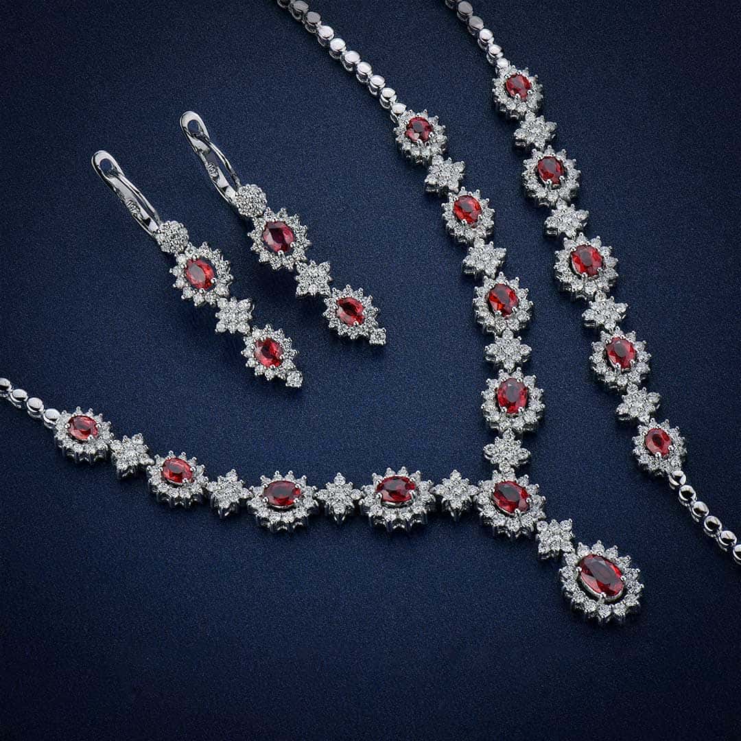 Rose Garden Ruby Jewelry Set